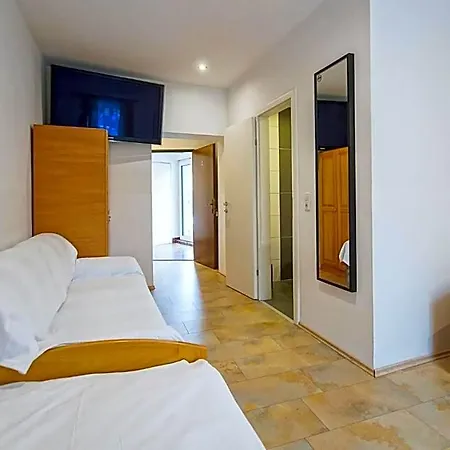 Bed & Breakfast Goesserhof